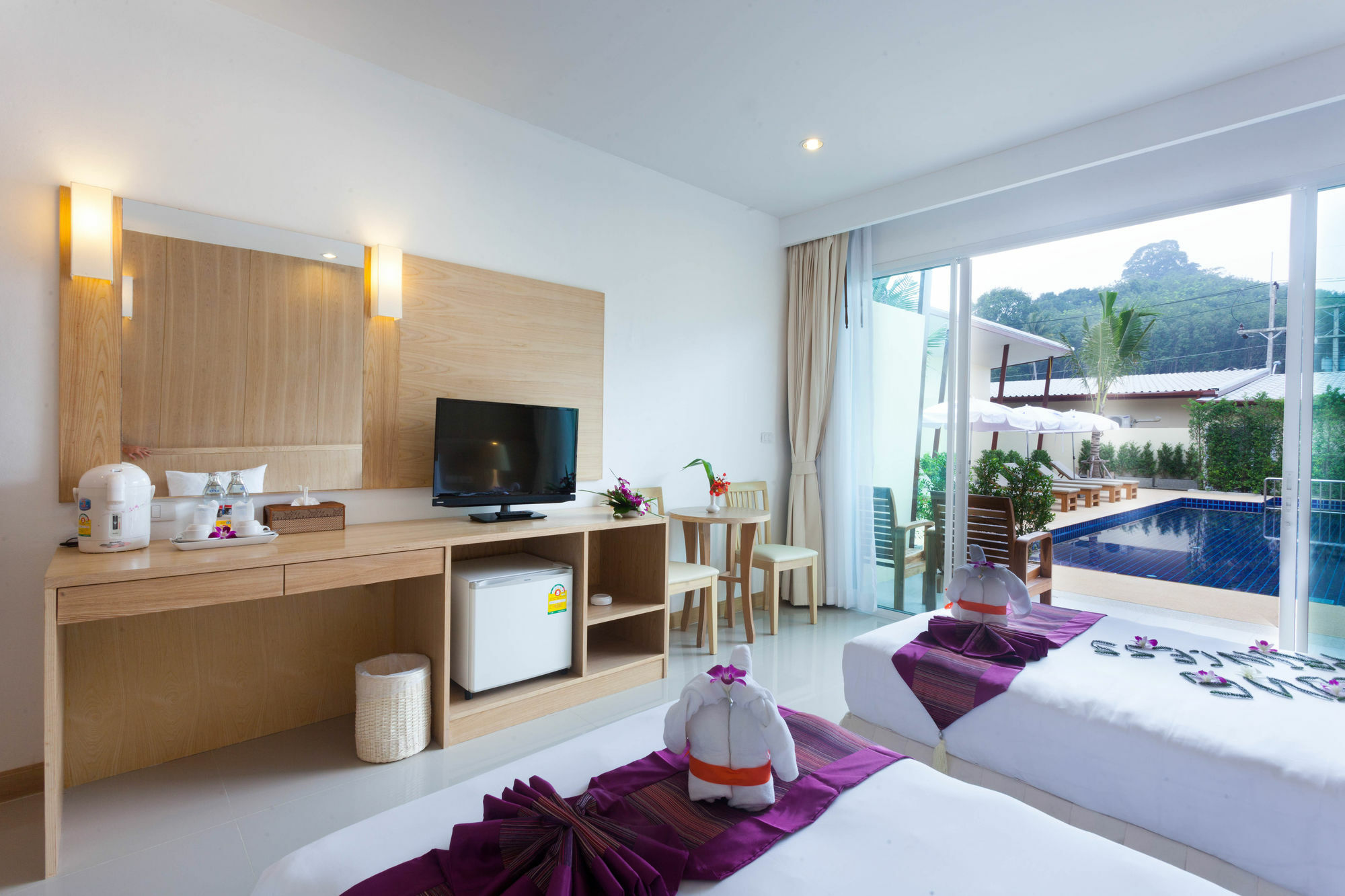 Chalong Princess Pool Villa Resort Sha Extra Plus Exterior photo